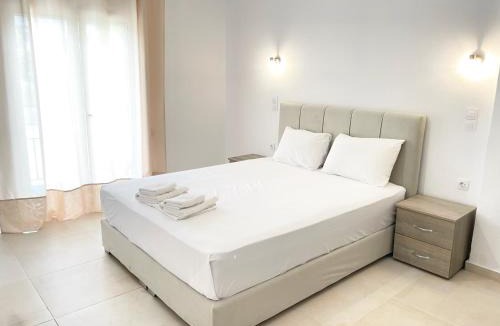 Pefki Apartment | Κωνσταντίνος Έλενα Studios