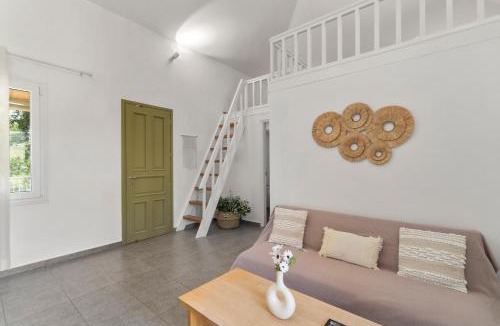 Andros Town Apartment | LausAndros Suites