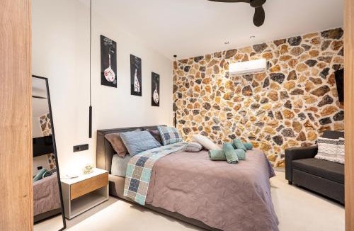 Marmari Apartment | Horse Farm House - 5 Min to the Beach
