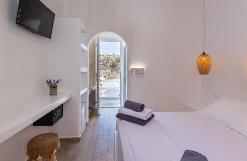 Tourlos Hotel | Alexandra Suites - MYKONOS PORT