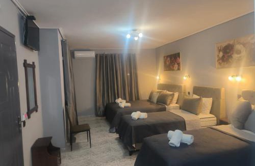 Vatera Hotel | Golden beach maistrellis dimitris vateta lesvou