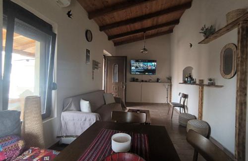 Margarites House | Helidoni