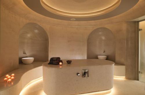 Tourlos Hotel | Mykonos Riviera Hotel & Spa, a member of Small Luxury Hotels of the World