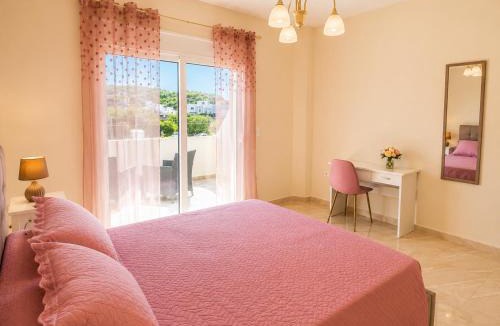 Petaloudes Apartment | Ma Maison Rose