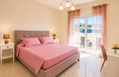 Petaloudes Apartment | Ma Maison Rose