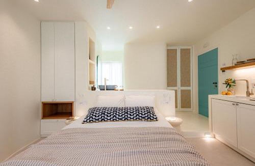 Agia Anna Hotel | Naxia Gaia Suites