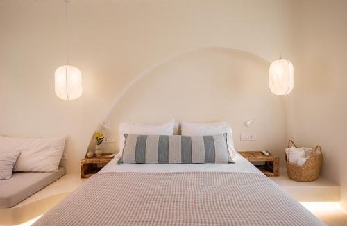 Agia Anna Hotel | Naxia Gaia Suites