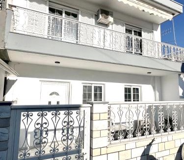 Archangelos Apartment | Alice acropolis