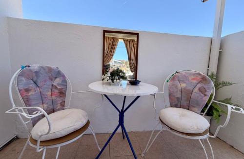 Archangelos House | Cleopatra's House Apartments