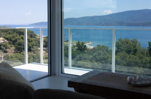 Isthmia Villa | Villa AERIA - 5BR, Sea View & Private Pool I Luxury