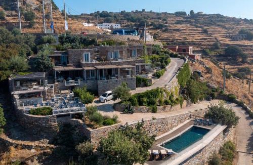 Ioulida Apartment | Kea Village Suites & Villas