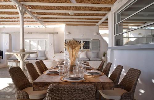 Santa Maria Villa | Beach House Mikri Santa Maria