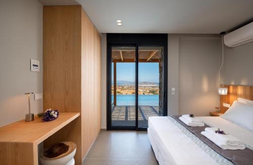 Vivlos Villa | Vista Blue Villas Naxos