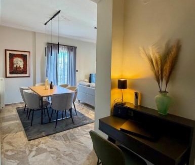 Karditsa Apartment | B2 Pausilipon Park Corner