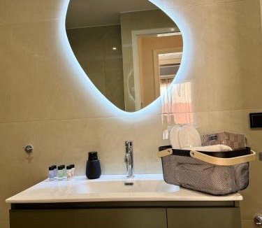 Karditsa Apartment | B2 Pausilipon Park Corner
