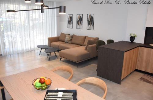 Paradisi Apartment | Casa di Pino in Paradisi Square near Airport