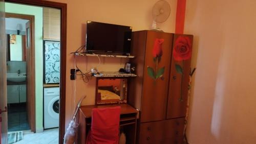 Ermoupoli Apartment | Simple and special