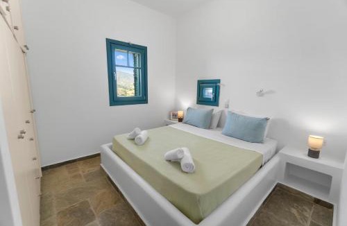 Batsi Apartment | Aloe On the Rock Villa with Private Pool & Sea View by Explore Andros