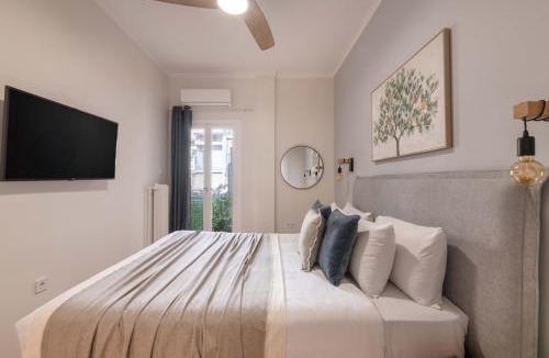 Thissio Apartment | Family-Friendly Thisseio Retreat Near Acropolis