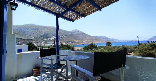 Tholaria Apartment | Elia - Studios Amorgos - near the sea