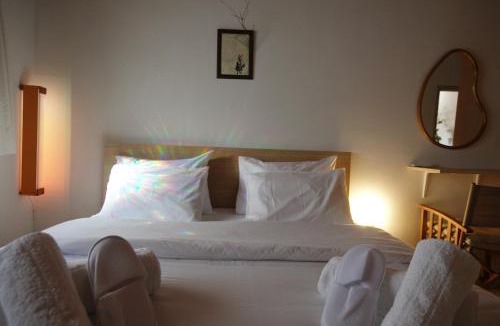 Amarousion Apartment | Apos Roof