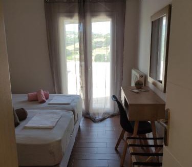 Aperathos House | Pera Horio House