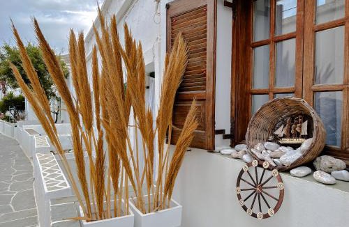 Folegandros Town House | ASPRO house