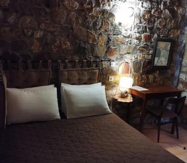 Embonas Apartment | Ataviros Hotel