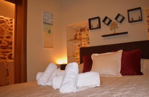 Lavrio Apartment | Harmony 2 in Gold