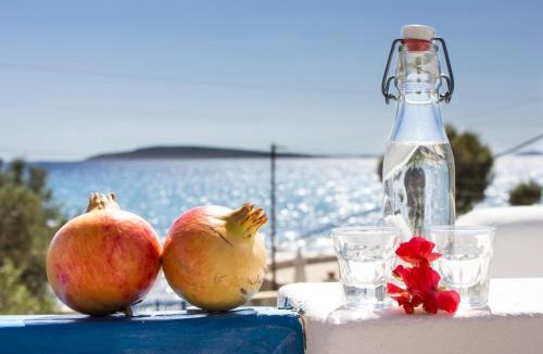 Aliki Apartment | George's beach studios Aliki Paros