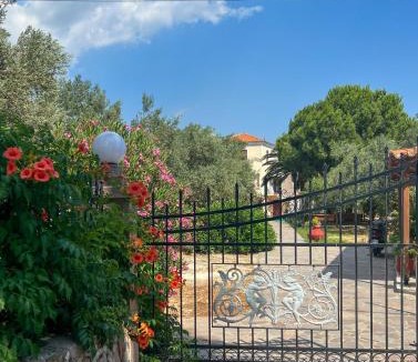 Mithimna Apartment | Molyvos Stars Apartments