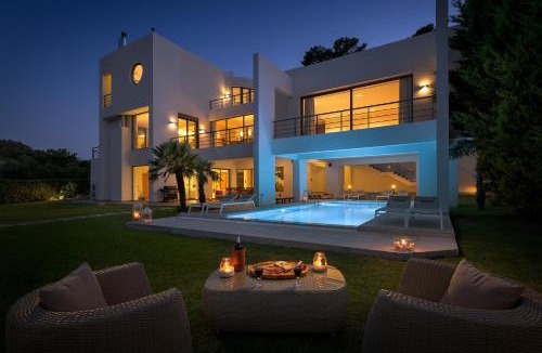 Ixia Villa | Ixian Hilltop Villa