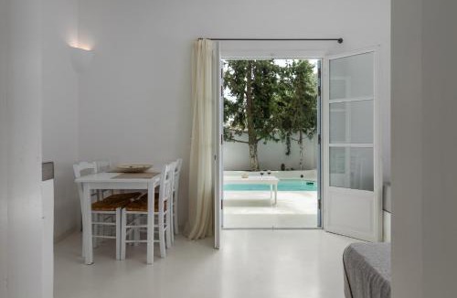 Adamas Hotel | Thalassitra Private Pool Suites