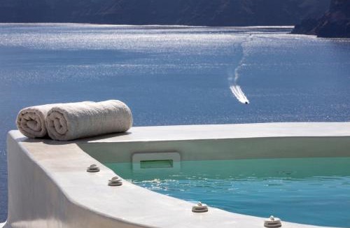 Oia House | Apanema Cavehouses by Otium Villas