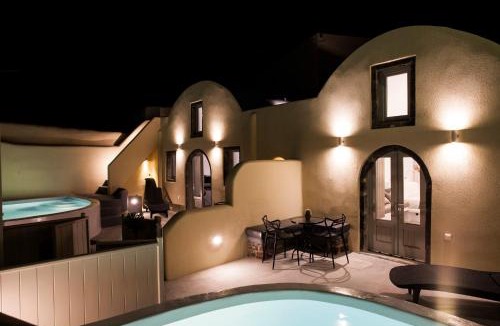 Tholos Bed & Breakfast | Cupola Suites