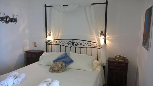 Apollonia House | ViewLight Sifnos Living