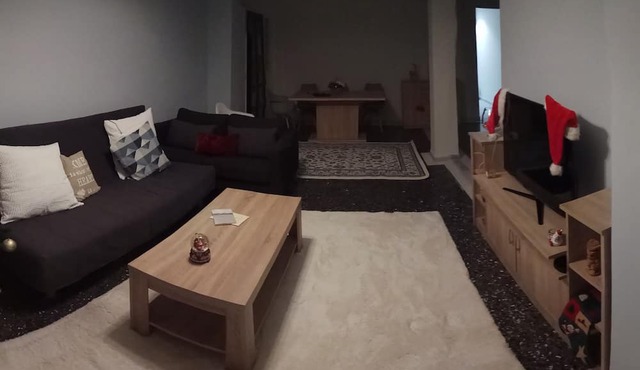 Grandma Vasiliki Rooms To Let