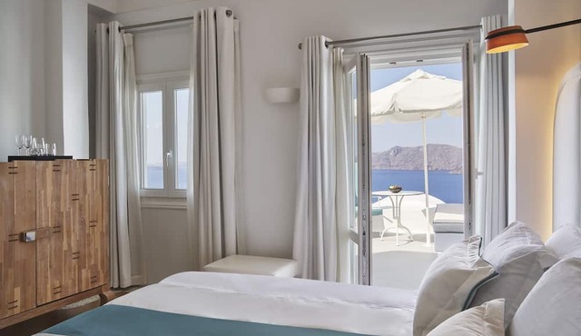 Katikies Santorini – Gea House – The Leading Hotels of the World