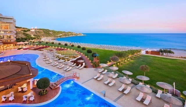 Elysium Resort & Spa