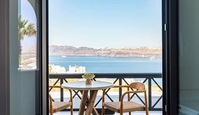 Black Diamond Suites - Adults Only