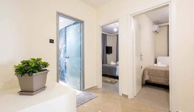 Sinani Apartment Sea View Balcony Jacuzzi Gem