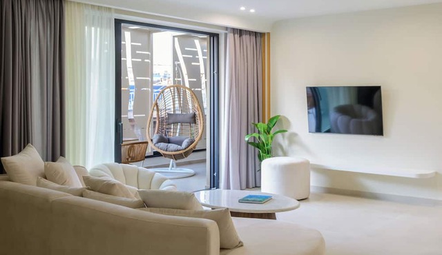 Thea Acropolis Suites & Apartments in Athens