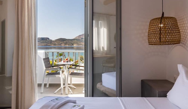 Olea Bay Hotel