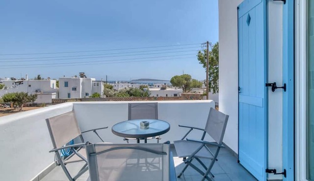 Venus s Seaside Bliss - Paros Dream Haven