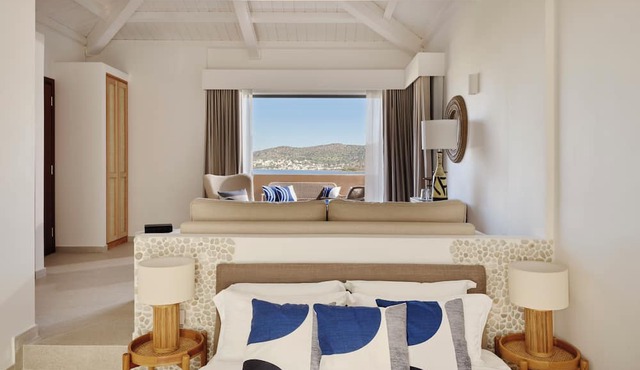 Angelina Aegina Boutique Escape in Aegina