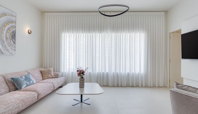 THIRAMENOUS RESIDENCE - FIVOS SUITE in Athina