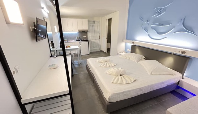 Niriides Hotel Apartments Studios in Apokoronas