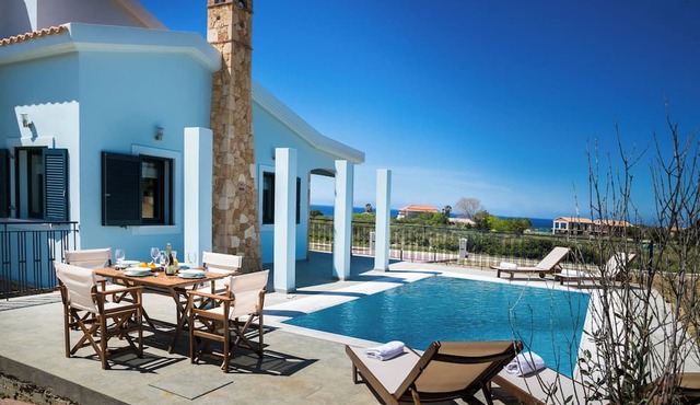 Estrellas Luxury Villas in Kefalonia