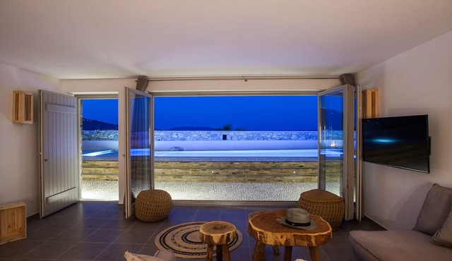 Myconian Platinum Villas