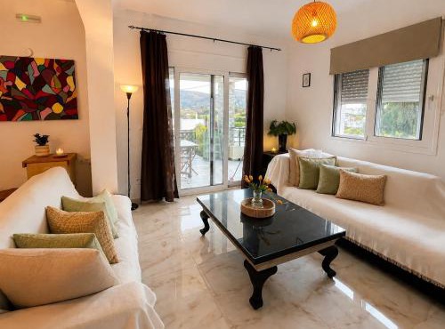 Mika's B luxury House near Faliraki